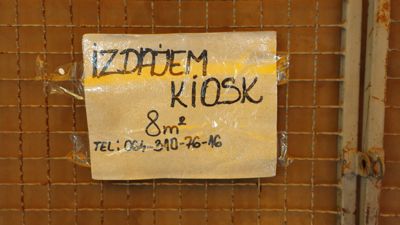 8 kvadrata kiosk -pijaca blok